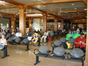 Read more about the article Do this if you have to wait in the Tahiti – Papeete Airport waiting area?