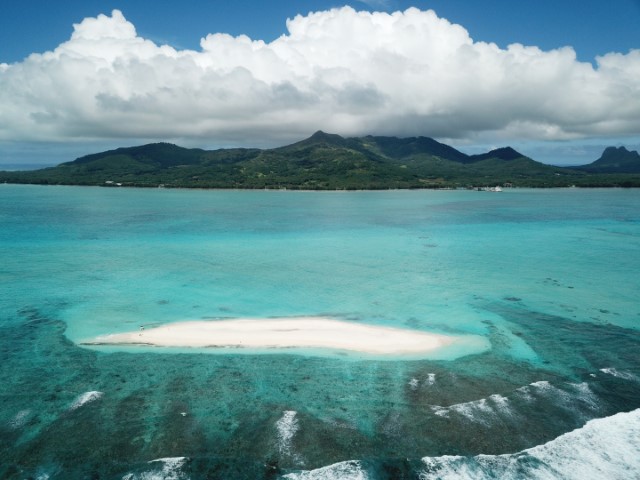 Tubuai Lagoon