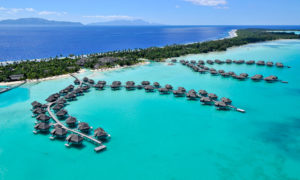 Read more about the article Top 3 Luxury Resorts in Tahiti